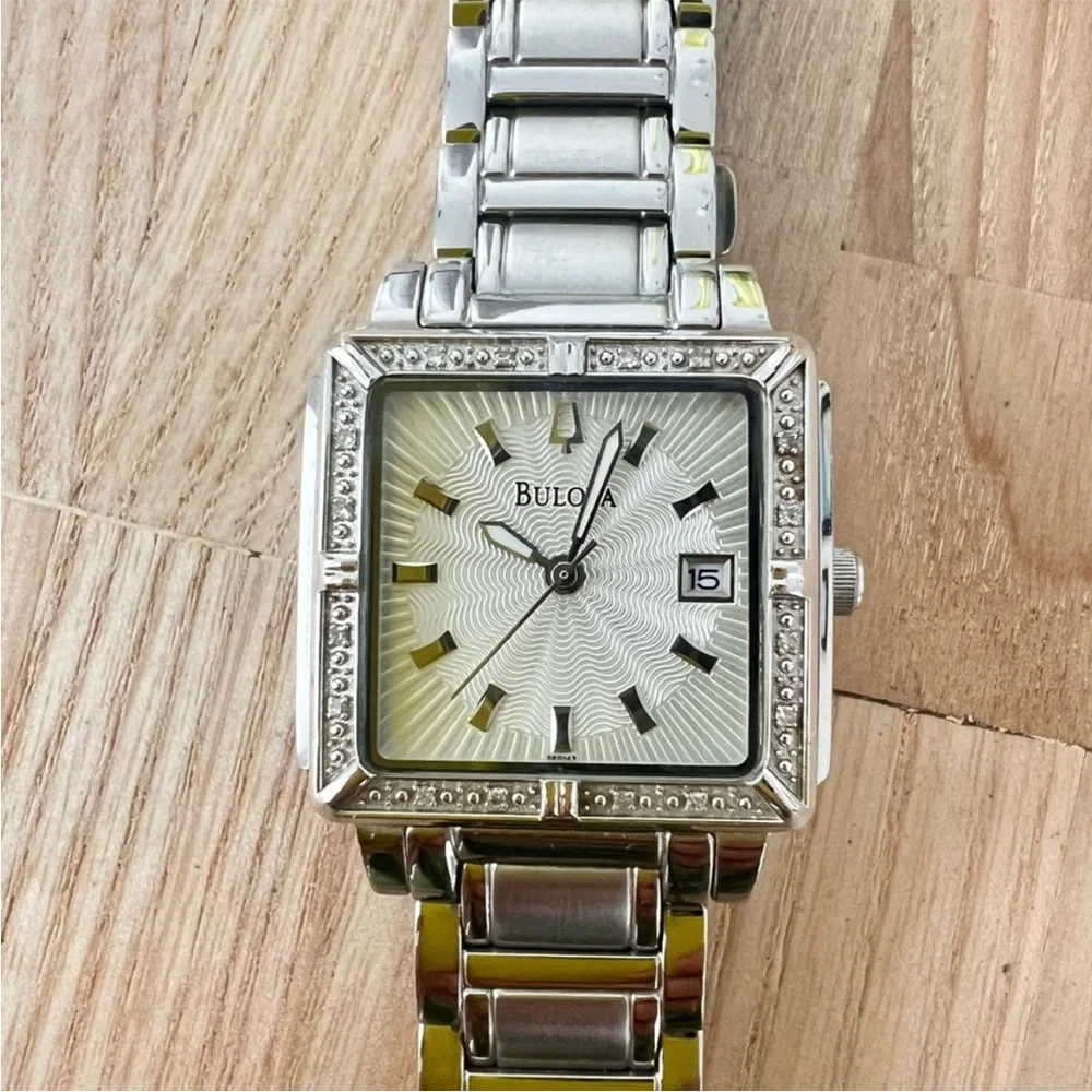Bulova ladies square diamond dress watch NEW BATTERY
